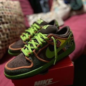 Nike SB DE La Soul